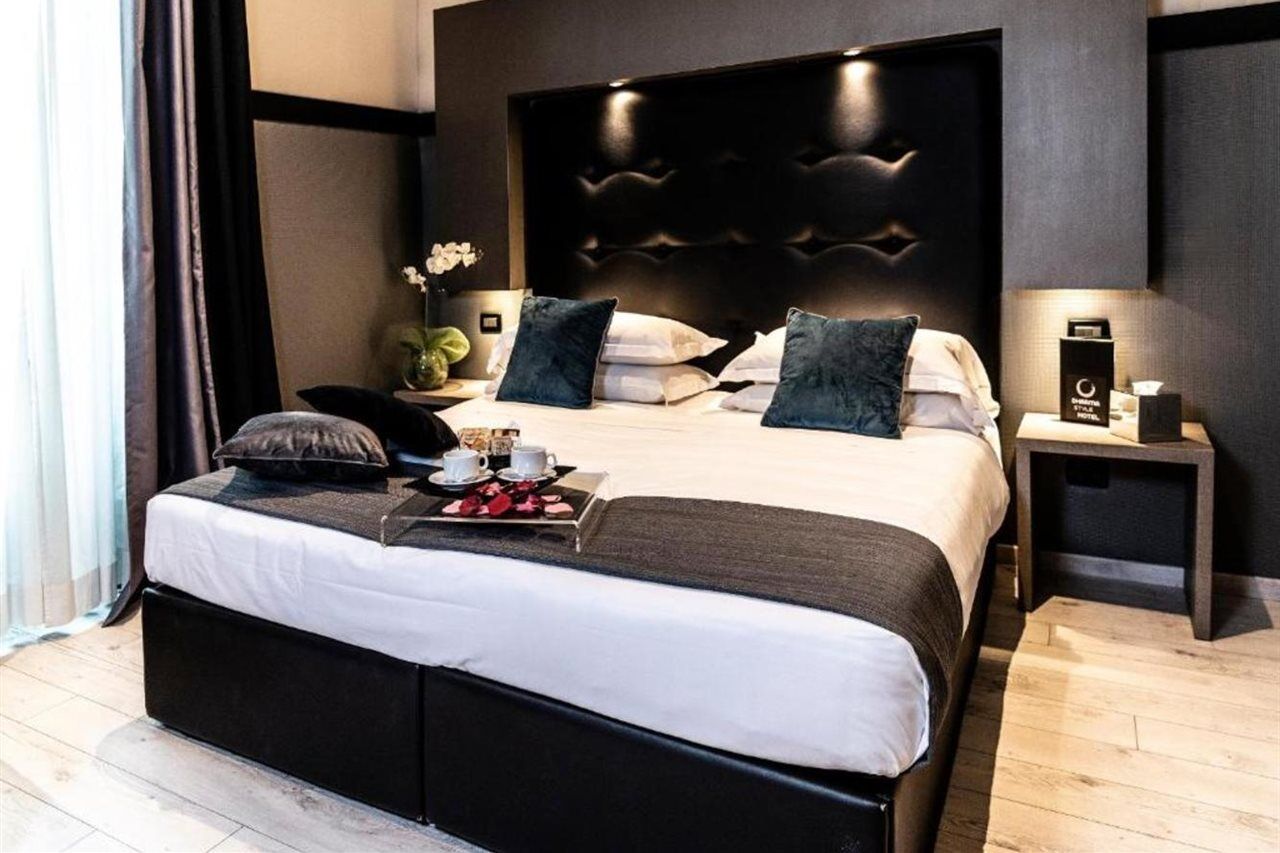 Dharma Style & Hotel Rom